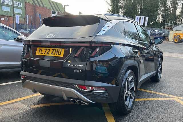 Hyundai TUCSON 1.6 T-GDi Plug-in Hybrid Ultimate 5dr 4WD Auto Black