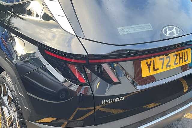Hyundai TUCSON 1.6 T-GDi Plug-in Hybrid Ultimate 5dr 4WD Auto Black