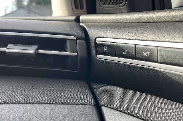 Hyundai TUCSON 1.6 T-GDi Plug-in Hybrid Ultimate 5dr 4WD Auto Black