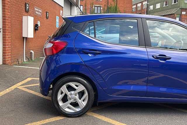 Hyundai i10 1.0 MPi SE Connect 5dr