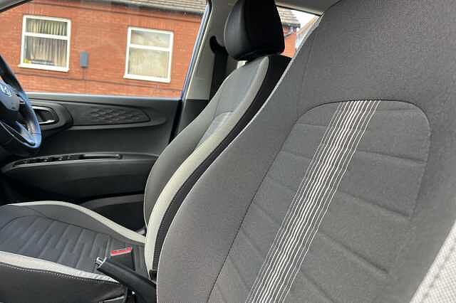 Hyundai i10 1.0 MPi SE Connect 5dr
