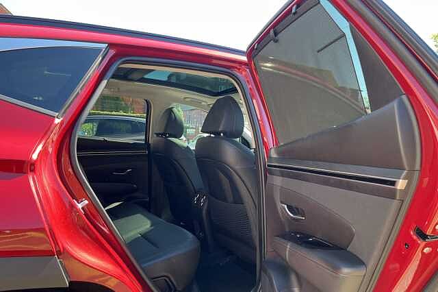 Hyundai TUCSON 1.6 T-GDi Plug-in Hybrid Ultimate 5dr 4WD Auto