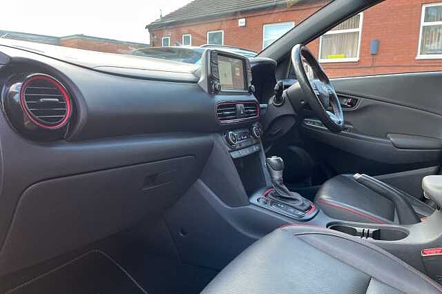 Hyundai KONA 1.6 T-GDi Blue Drive Premium GT 5dr 4WD DCT Red