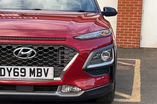 Hyundai KONA 1.6 T-GDi Blue Drive Premium GT 5dr 4WD DCT Red