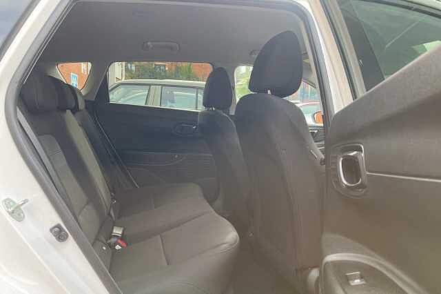 Hyundai BAYON 1.0 T-GDi Premium 5dr White