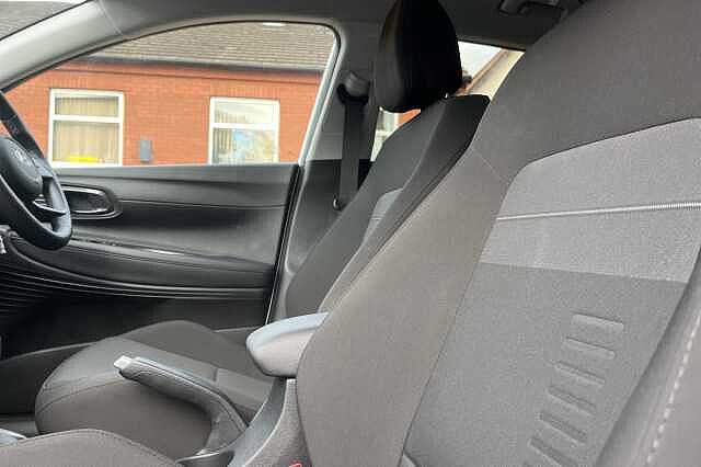 Hyundai BAYON 1.0 T-GDi Premium 5dr White