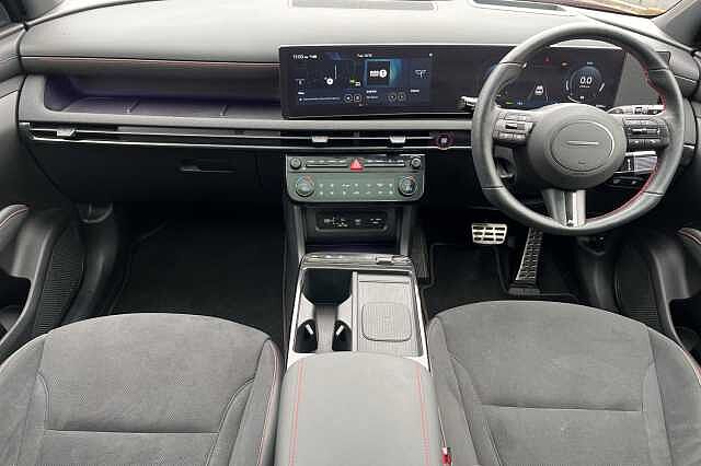 Hyundai TUCSON 1.6T Hybrid N Line S 5dr Auto Red