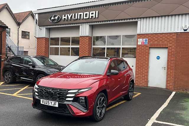 Hyundai TUCSON 1.6T Hybrid N Line S 5dr Auto Red