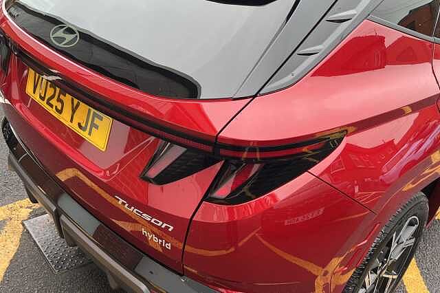 Hyundai TUCSON 1.6T Hybrid N Line S 5dr Auto Red
