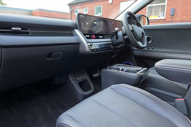 Hyundai IONIQ 5 Ultimate (Tech Pack) 84 kWh 5dr Auto Abyss Black