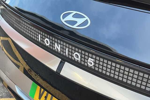 Hyundai IONIQ 5 Ultimate (Tech Pack) 84 kWh 5dr Auto Abyss Black