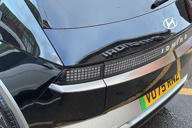 Hyundai IONIQ 5 Ultimate (Tech Pack) 84 kWh 5dr Auto Abyss Black