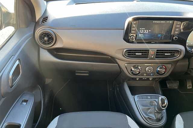 Hyundai i10 1.0 Advance 5dr Auto [Nav]