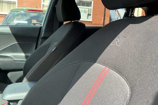 Hyundai KONA 1.6 Hybrid N-Line 5dr DCT White