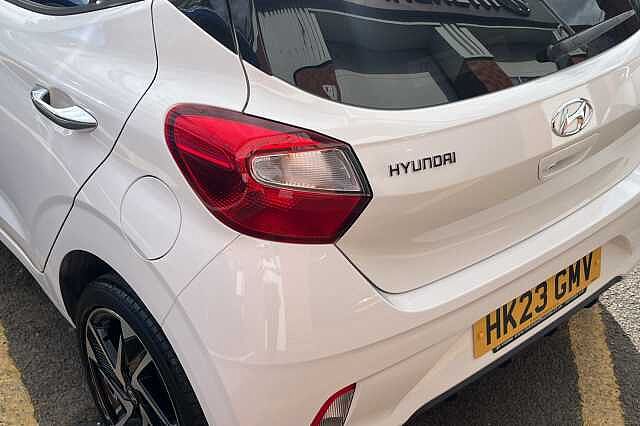 Hyundai i10 1.0 MPi Premium 5dr