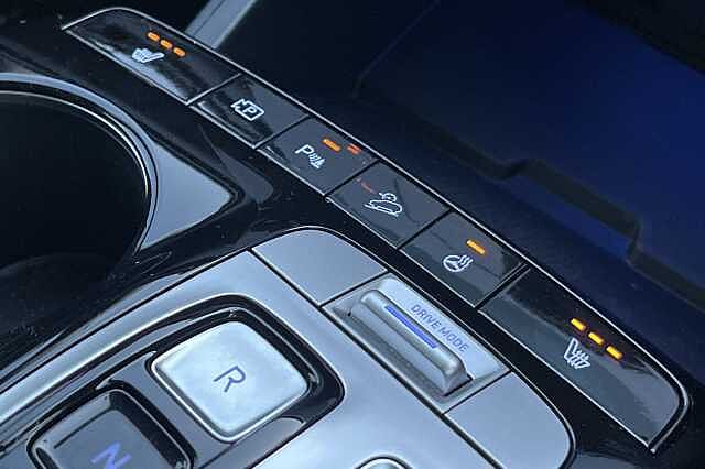 Hyundai TUCSON 1.6 T-GDi Hybrid Premium 5dr 2WD Auto Silver