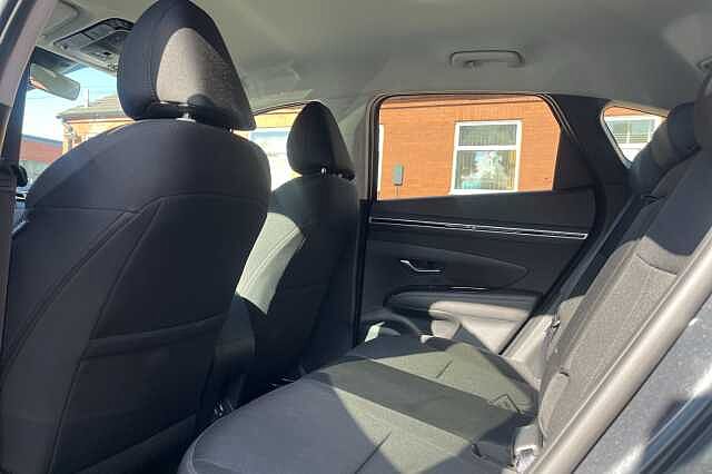 Hyundai TUCSON 1.6 T-GDi Hybrid 230ps Premium 5dr 2WD Auto