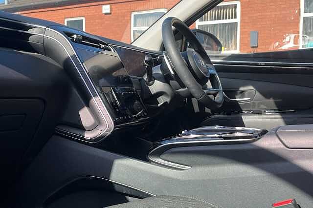 Hyundai TUCSON 1.6 T-GDi Hybrid 230ps Premium 5dr 2WD Auto