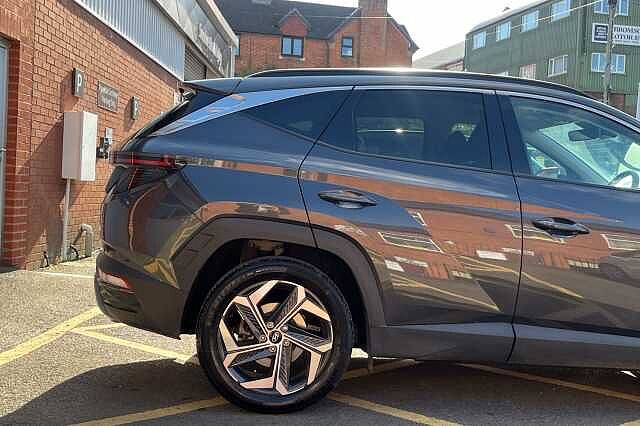 Hyundai TUCSON 1.6 T-GDi Hybrid 230ps Premium 5dr 2WD Auto
