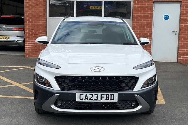 Hyundai KONA 1.6 GDi Hybrid Premium 5dr DCT White