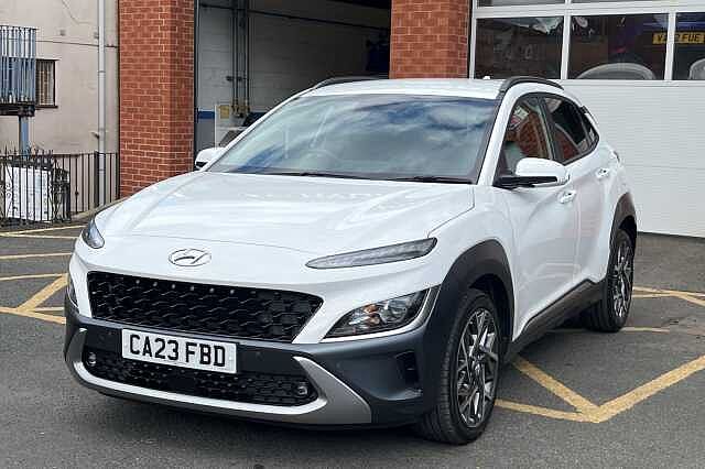 Hyundai KONA 1.6 GDi Hybrid Premium 5dr DCT White