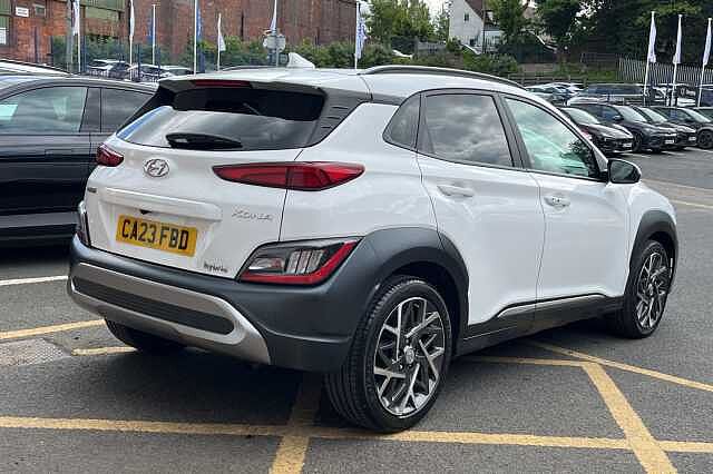 Hyundai KONA 1.6 GDi Hybrid Premium 5dr DCT White