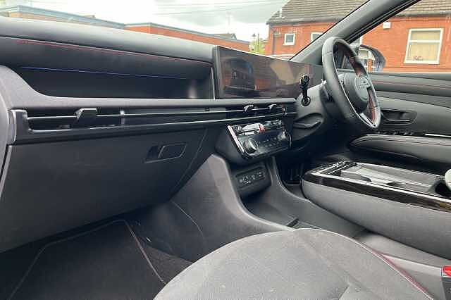 Hyundai TUCSON 1.6T Plug-in Hybrid N-Line 5dr Auto