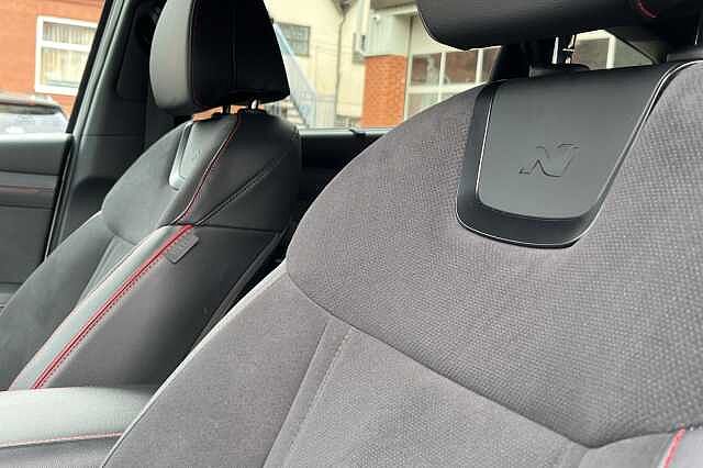 Hyundai TUCSON 1.6T Plug-in Hybrid N-Line 5dr Auto