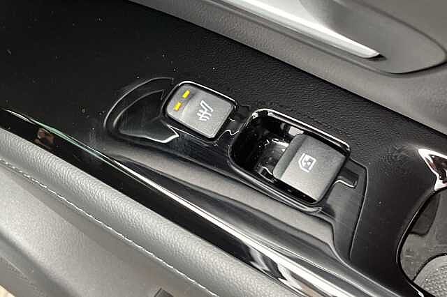 Hyundai TUCSON 1.6 T-GDi Hybrid 230ps Ultimate 5dr 2WD Auto Silver
