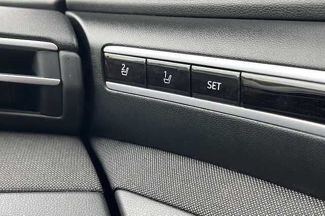 Hyundai TUCSON 1.6 T-GDi Hybrid 230ps Ultimate 5dr 2WD Auto Silver