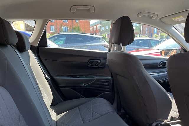 Hyundai BAYON 1.0 T-GDi 48Volt MHEV SE Connect 5dr DCT