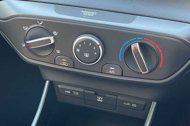 Hyundai BAYON 1.0 T-GDi 48Volt MHEV SE Connect 5dr DCT