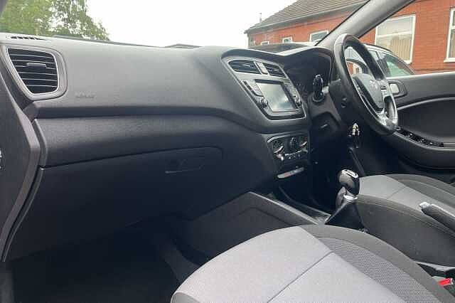 Hyundai i20 1.2 MPi Play 5dr