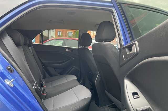 Hyundai i20 1.2 MPi Play 5dr