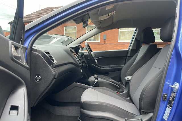 Hyundai i20 1.2 MPi Play 5dr