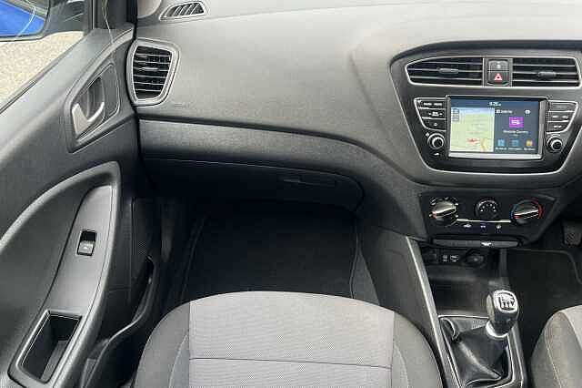 Hyundai i20 1.2 MPi Play 5dr