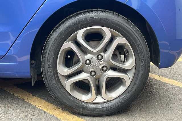 Hyundai i20 1.2 MPi Play 5dr