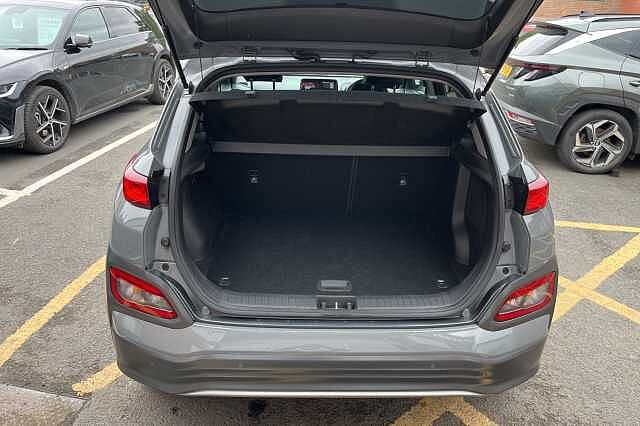 Hyundai KONA Premium SE 64kWh 5dr Auto