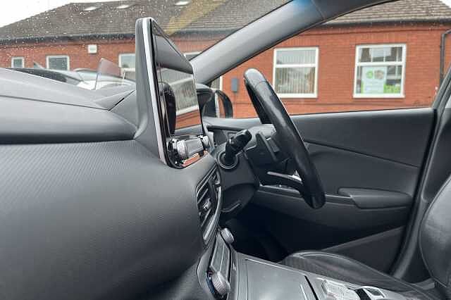 Hyundai KONA Premium SE 64kWh 5dr Auto