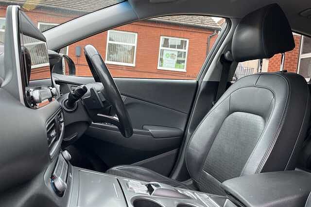 Hyundai KONA Premium SE 64kWh 5dr Auto