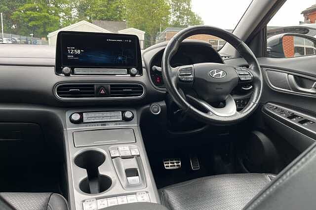 Hyundai KONA Premium SE 64kWh 5dr Auto