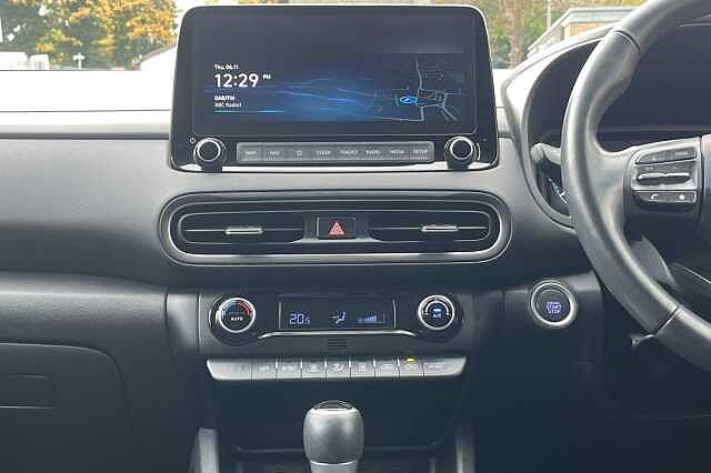 Hyundai KONA 1.6 GDi Hybrid Premium DCT Black