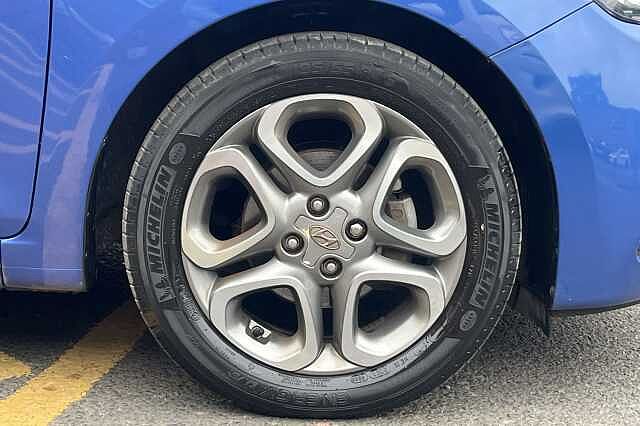 Hyundai i20 1.2 MPi Play 5dr