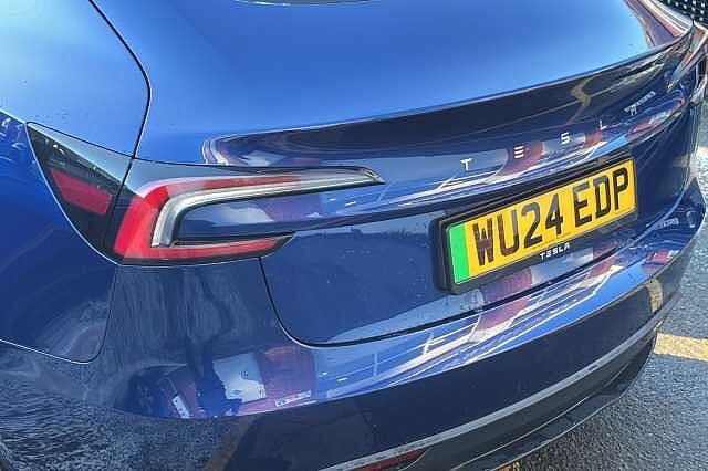 Tesla Model 3 RWD 4dr Auto