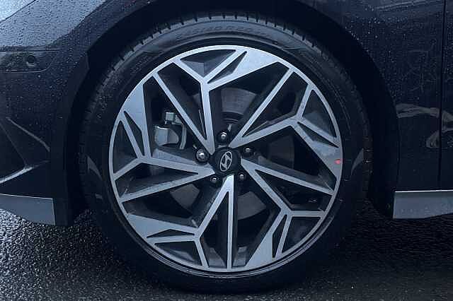 Hyundai IONIQ 6 Ultimate 77kWh 4dr AWD Auto