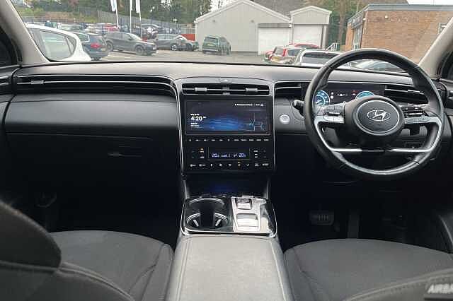 Hyundai TUCSON 1.6 T-GDi Plug-in Hybrid Premium 5dr 4WD Auto
