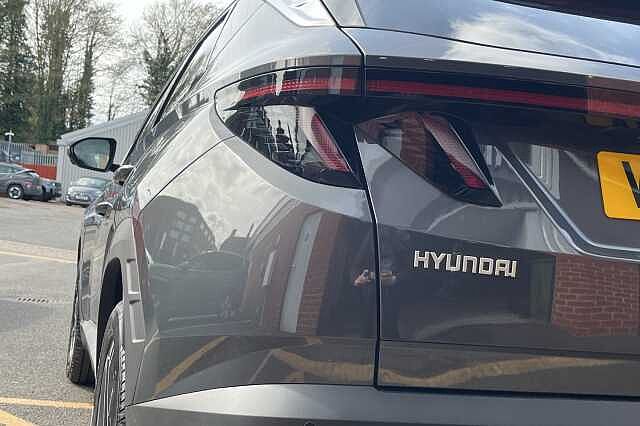 Hyundai TUCSON 1.6T Hybrid Ultimate 5dr Auto Grey