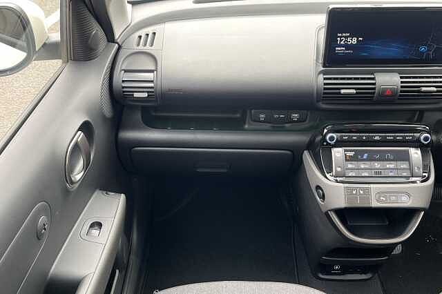 Hyundai INSTER 02 49kWh 5dr Auto Beige
