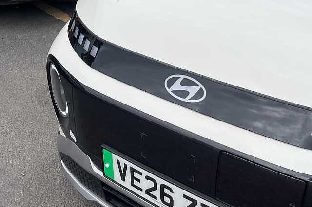 Hyundai INSTER 02 49kWh 5dr Auto Beige