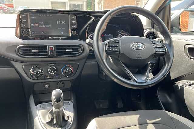 Hyundai i10 1.2 MPi SE Connect 5dr Auto